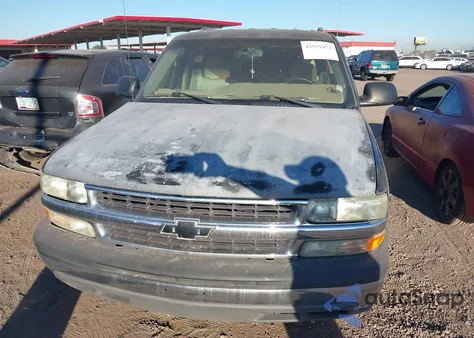 2003 Chevrolet Tahoe Ls из США, поврежденный, VIN 1GNEC13T13J123207